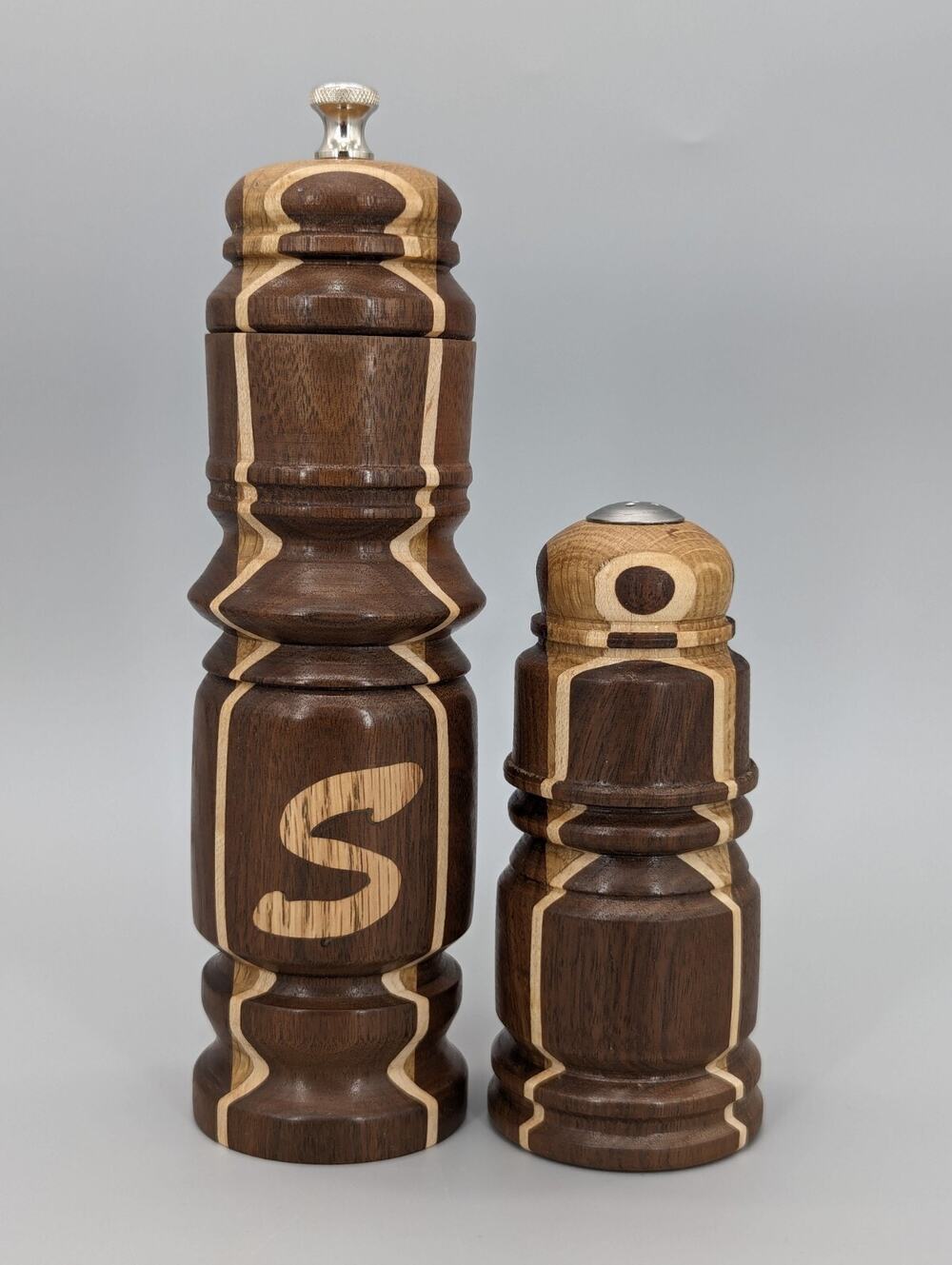 Vintage Turned Wood 9" Pepper Mill Grinder & 5.5" Matching Salt Shaker USA Made